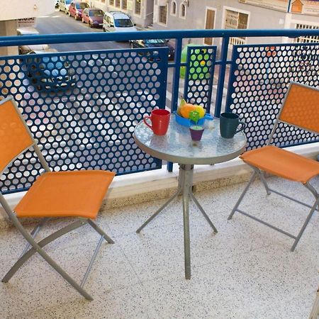 Apartamento En Torrevieja A 50M Playa Dış mekan fotoğraf